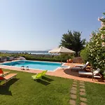 Kate A Dreamy Summer Escape * Porto Cheli